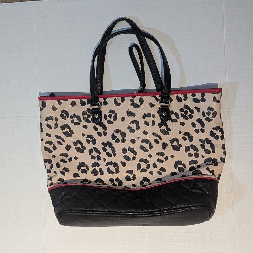 Betsey Johnson Y2K Leopard Tote & Heart Wristlet Glam Animal Print Shoulder Bag - Picture 4 of 14